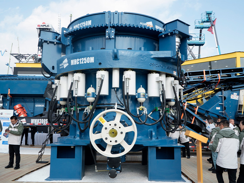 Новая конусная дробилка от компании ALLIS SAGA: обзор модели MHC1250M | Добывающая промышленность